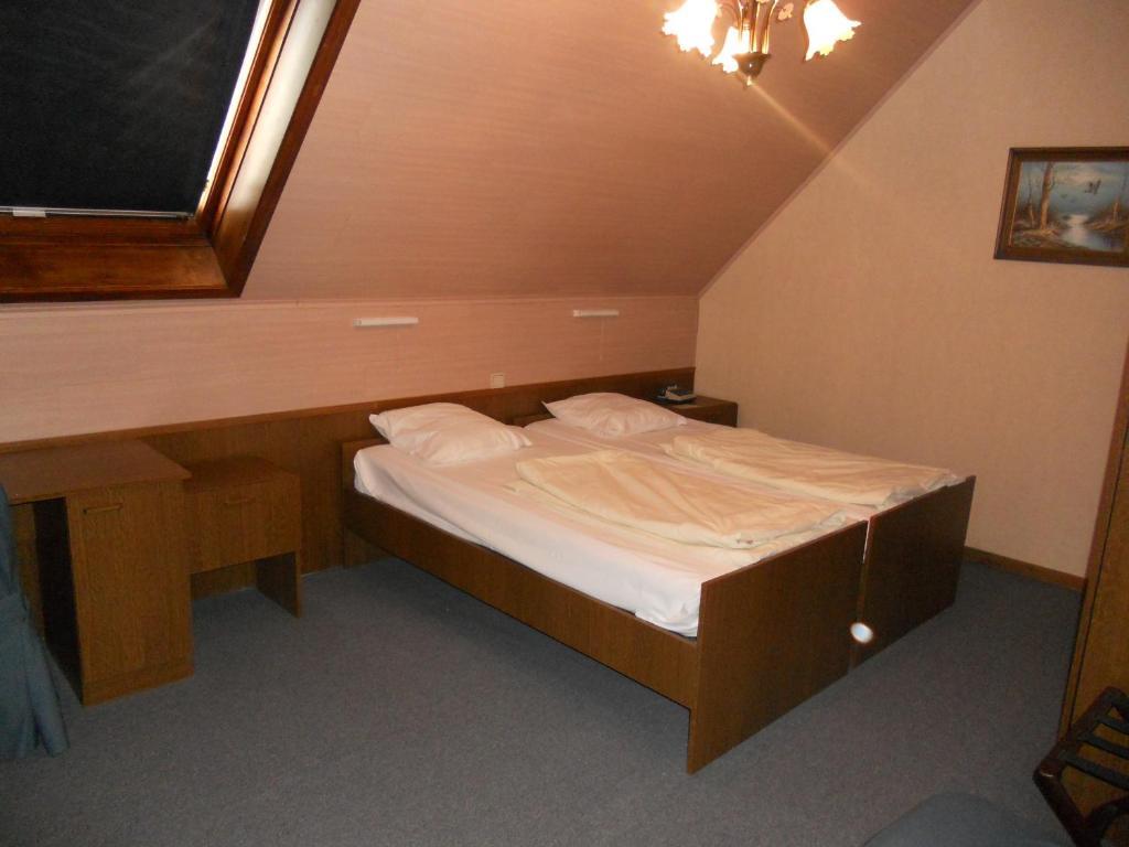 Hotel Ten Putte Gistel Bilik gambar